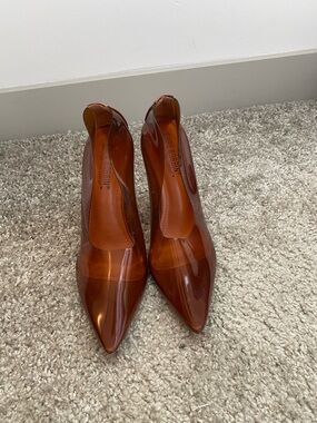 Freda Salvador Amber Gloss Pointed-Toe Pumps